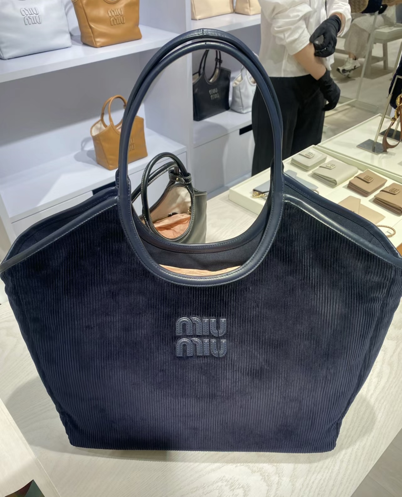 miumiu (미우미우) 코류도 숄더백